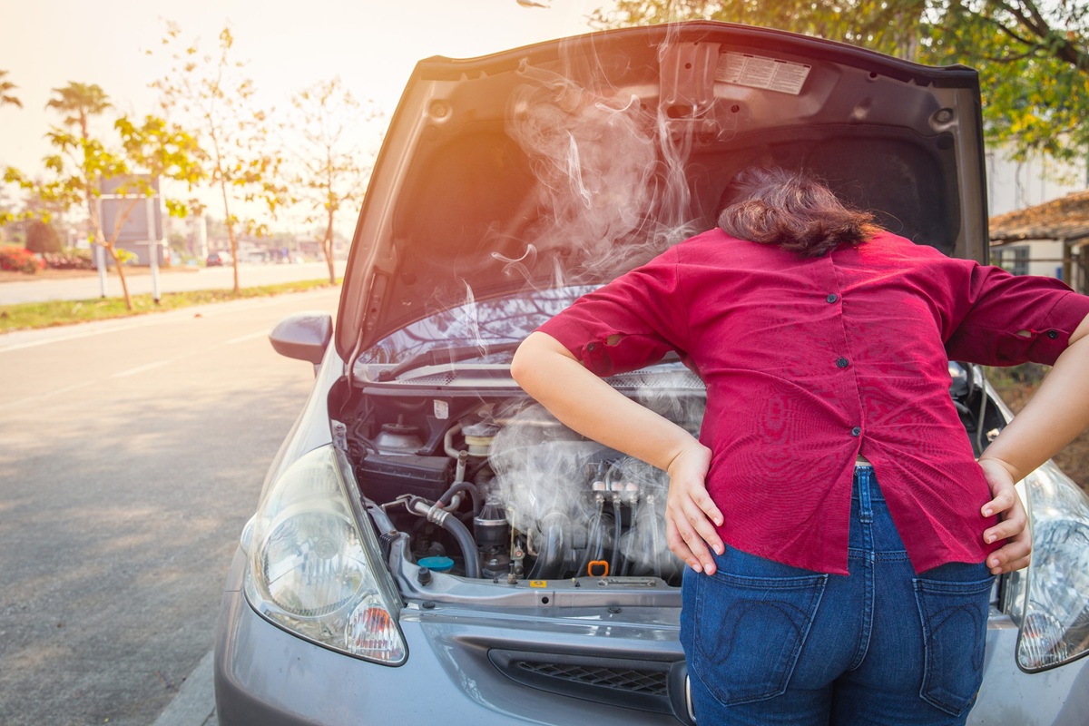 Prevent Overheating: Tips for Hot-Weather Driving